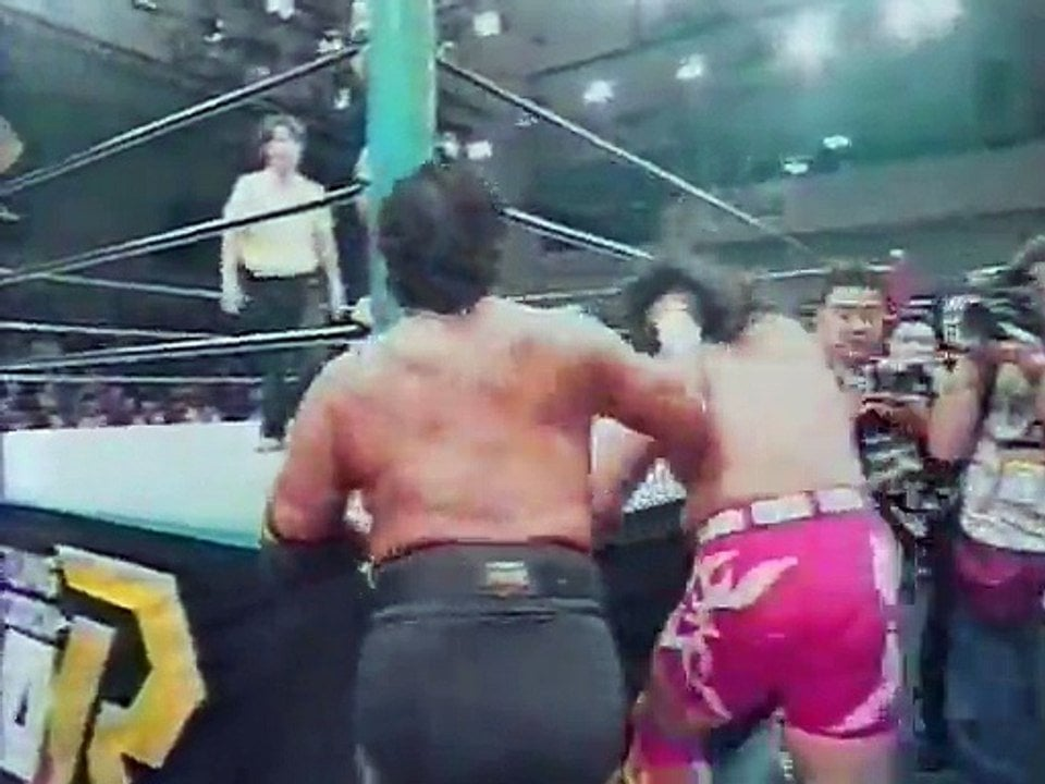 genichiro-tenryu-vs-nobutaka-ara.png