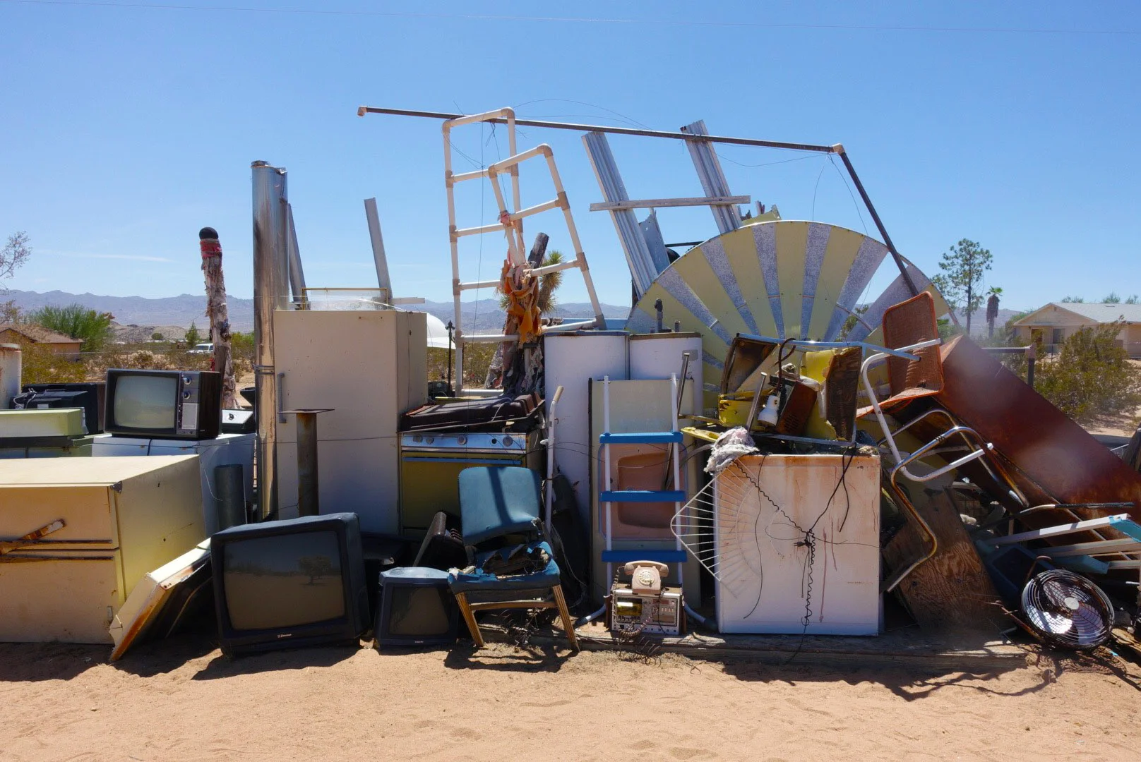 Noah Purifoy Outdoor Museum