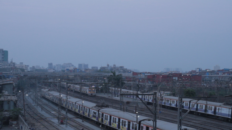 Train 01.jpg