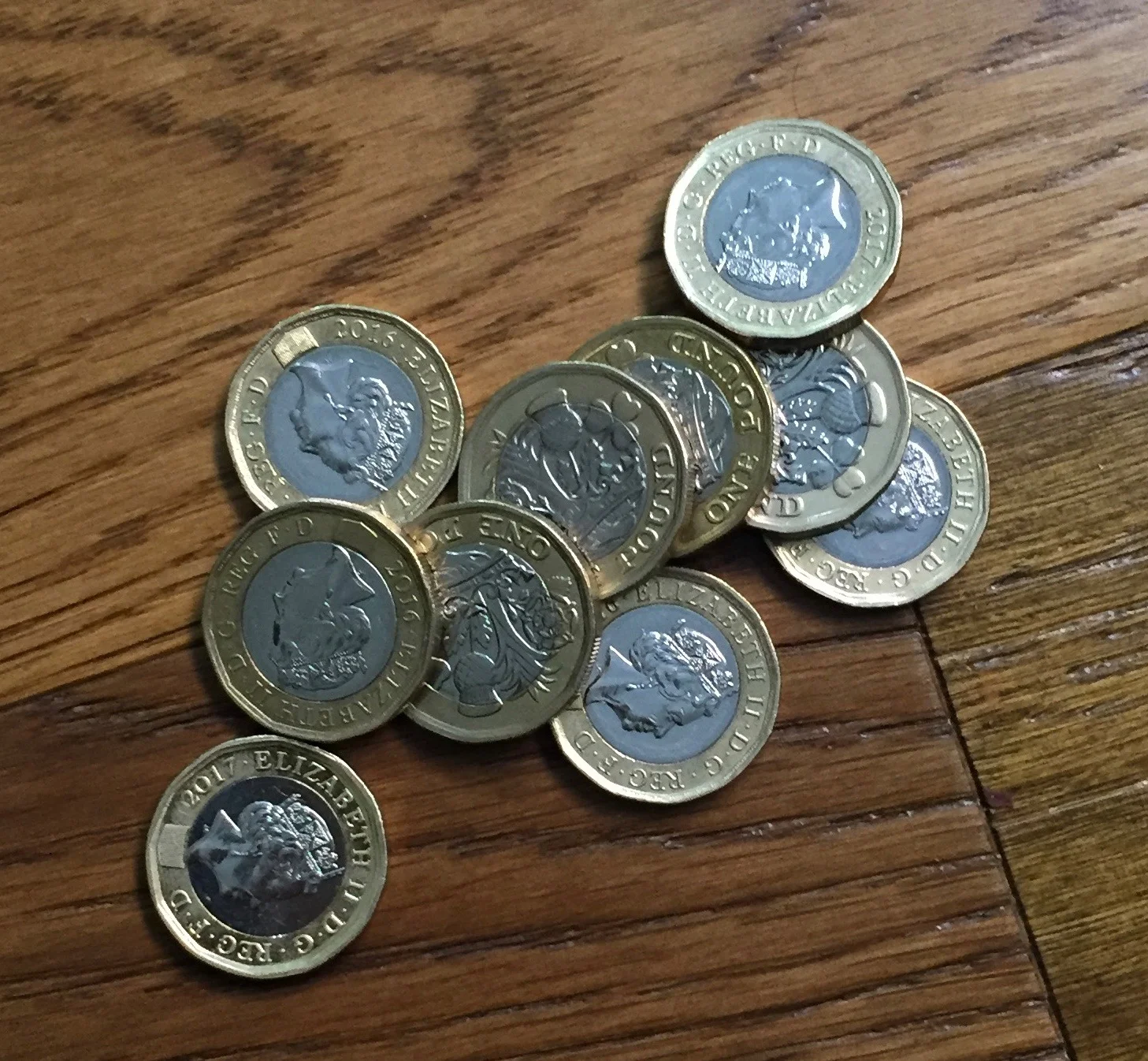 New £1 coins. Image Rachel Hammersley.