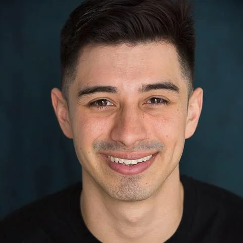 Kevin Lozano (Blacksmith) is so excited to be making his New York theatre debut with the cast of Old Turtle and the Broken Truth. Originally from South Florida, Kevin moved to New York after graduating with a Masters in Vocal Performance from the University of Southern Mississippi. Previous theatre credits include Etienne in La cage aux folles , Pish-Tush in The Mikado , Marullo in Rigoletto , and A-rab in West Side Story .