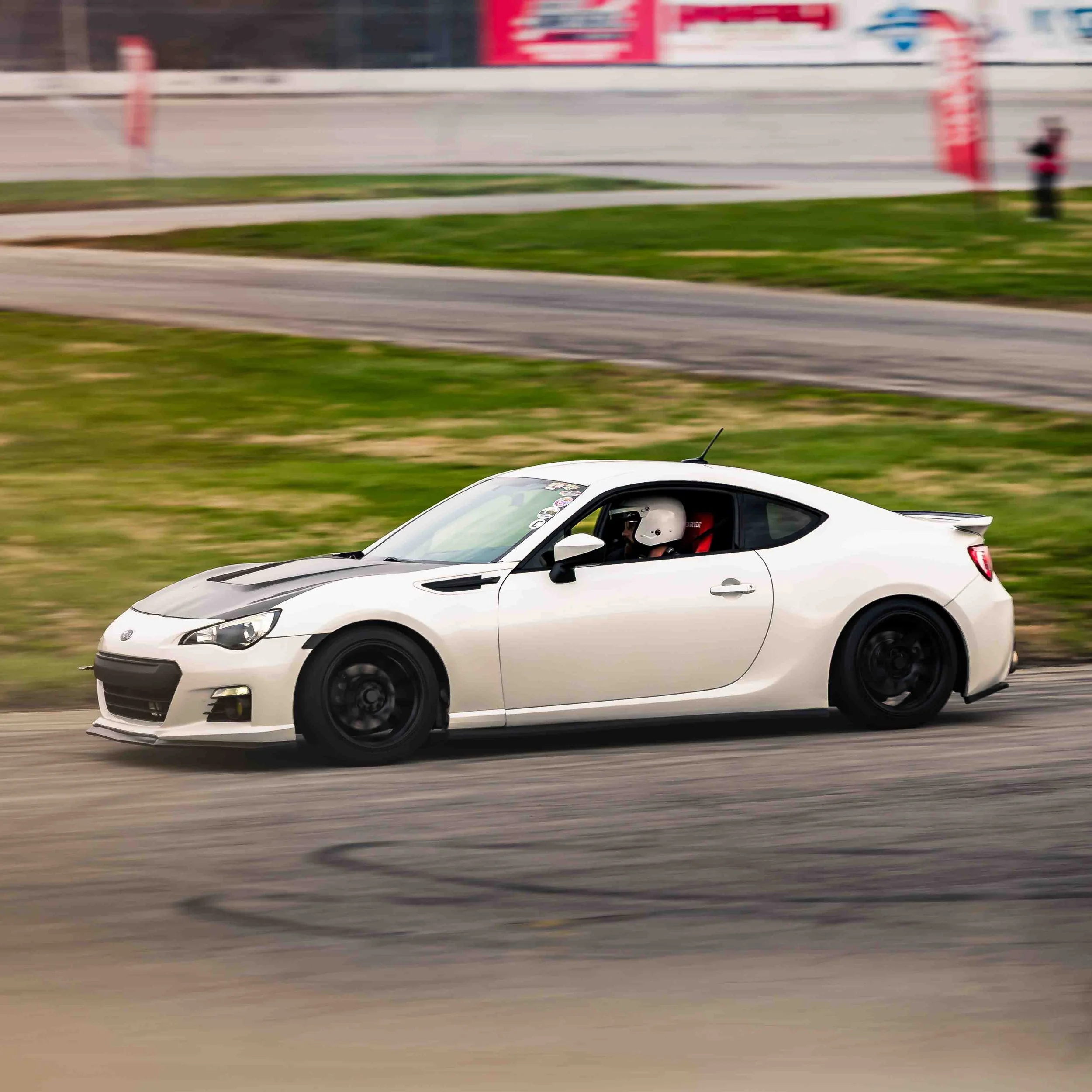 brian_donahue_car-1296.JPG
