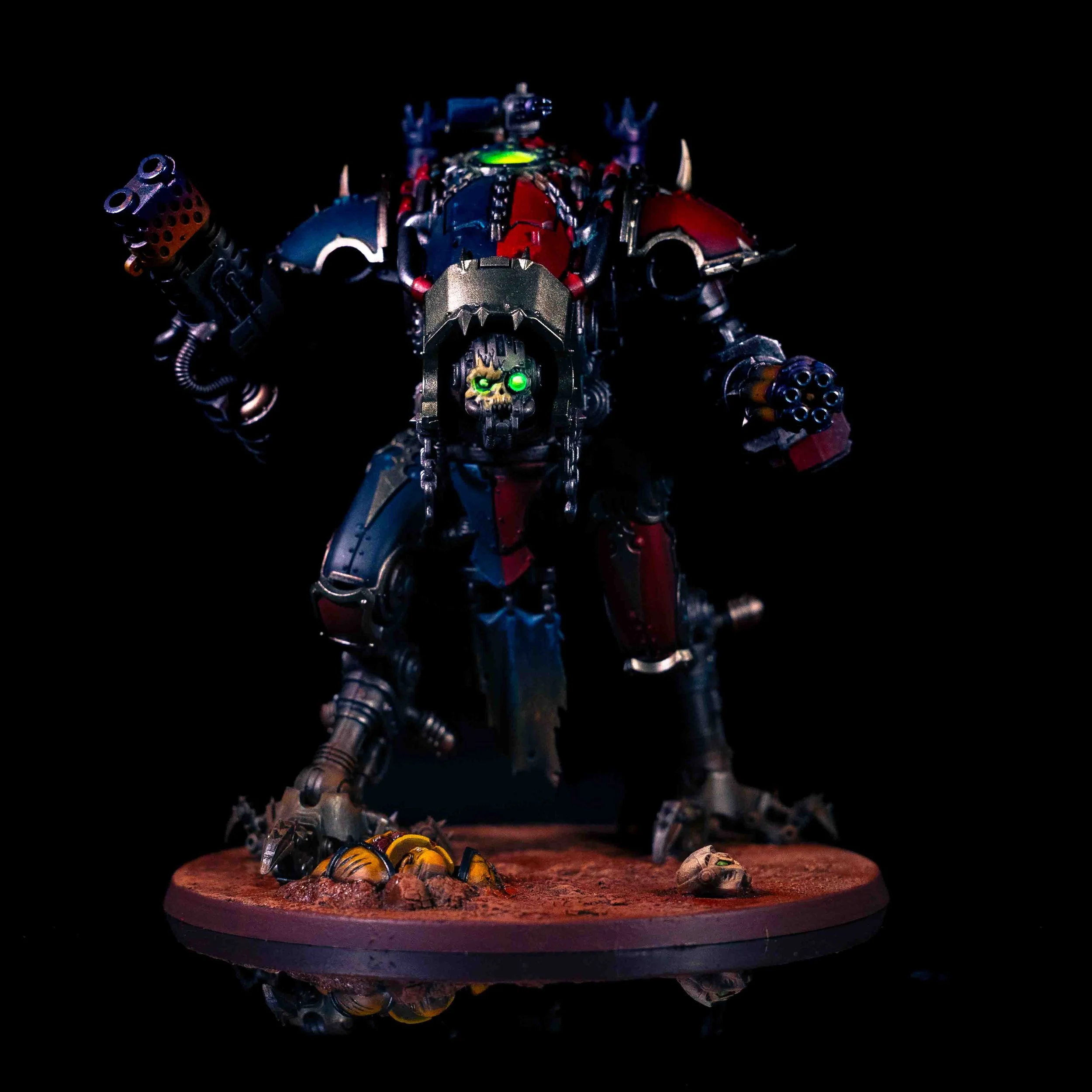 brian_donahue_chaos_knight_painted_a-4891.JPG