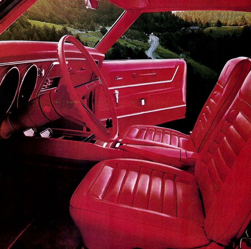 With a dizzying array of options - the Camaro interior could be made to order.