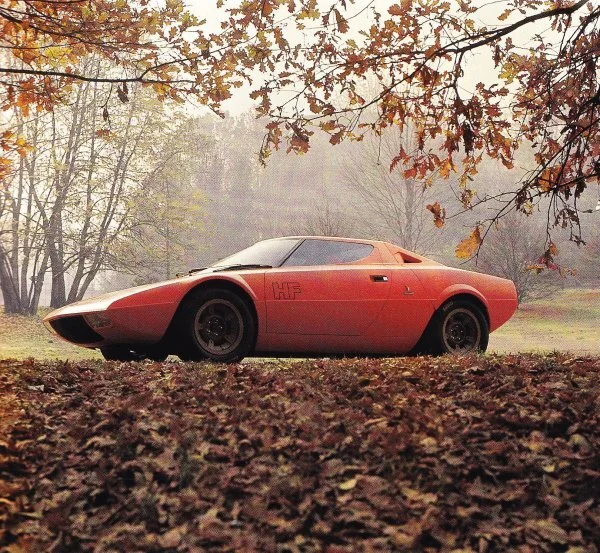 tunnelramnet_1971_bertone_lancia_stratos_hf_prototype_coupe.jpg