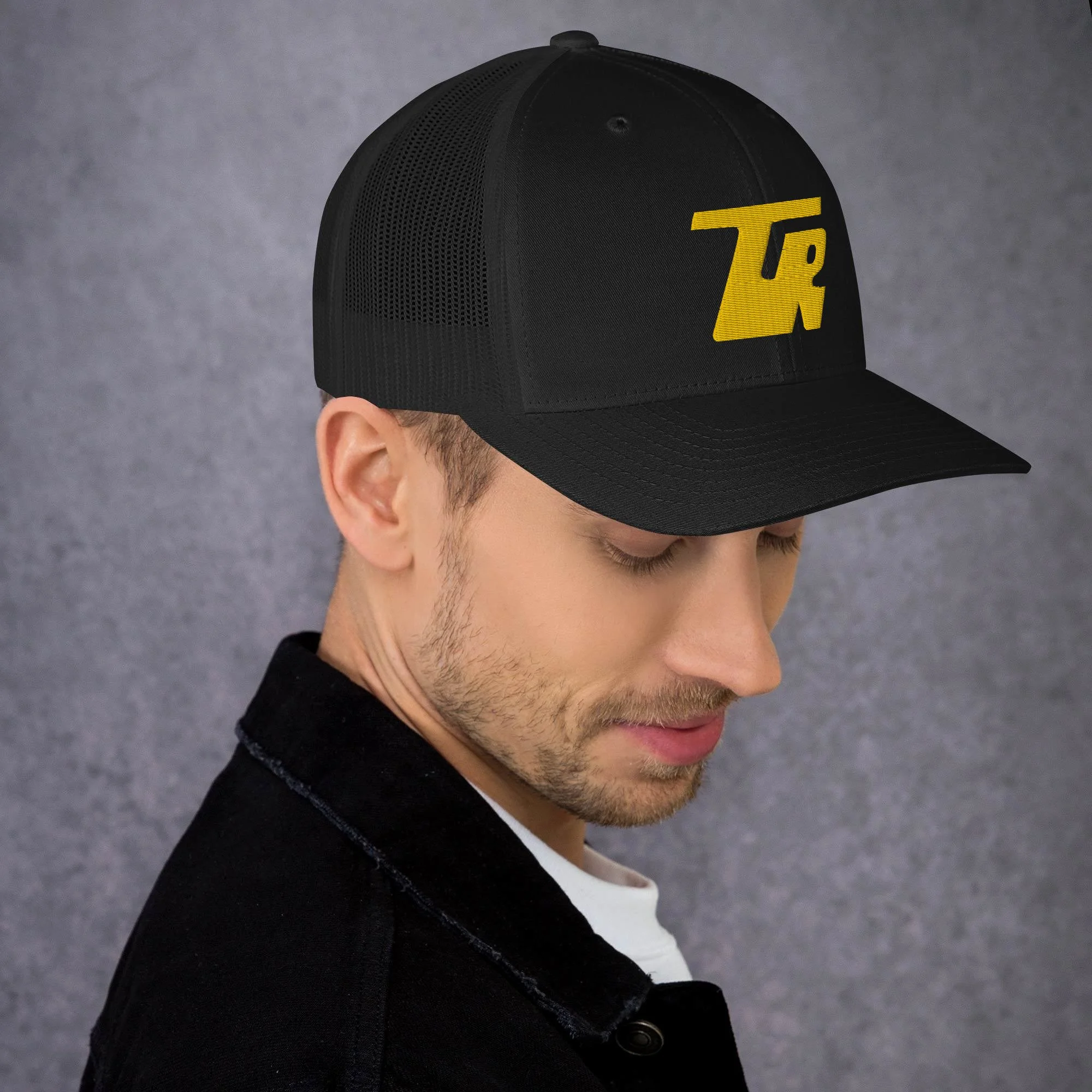 retro-trucker-hat-black-right-63b79568a3d99.jpg