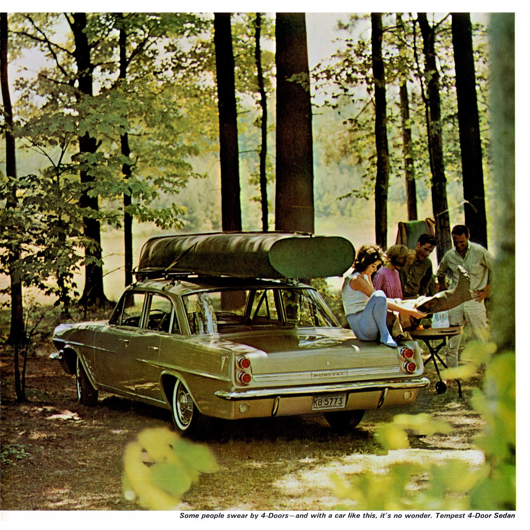 1963-pontiac-tempest-sedan-print-ad.jpg