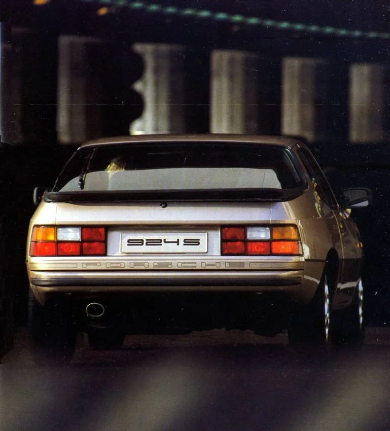 1984-gold-porsche-924-rear-print-ad.jpg