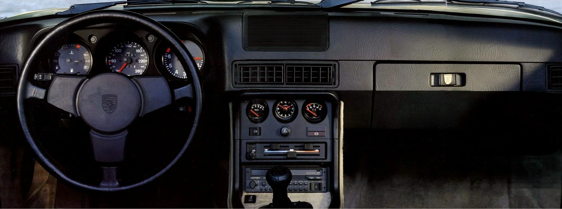 1984-porsche-924s-dashboard-print-ad.jpg