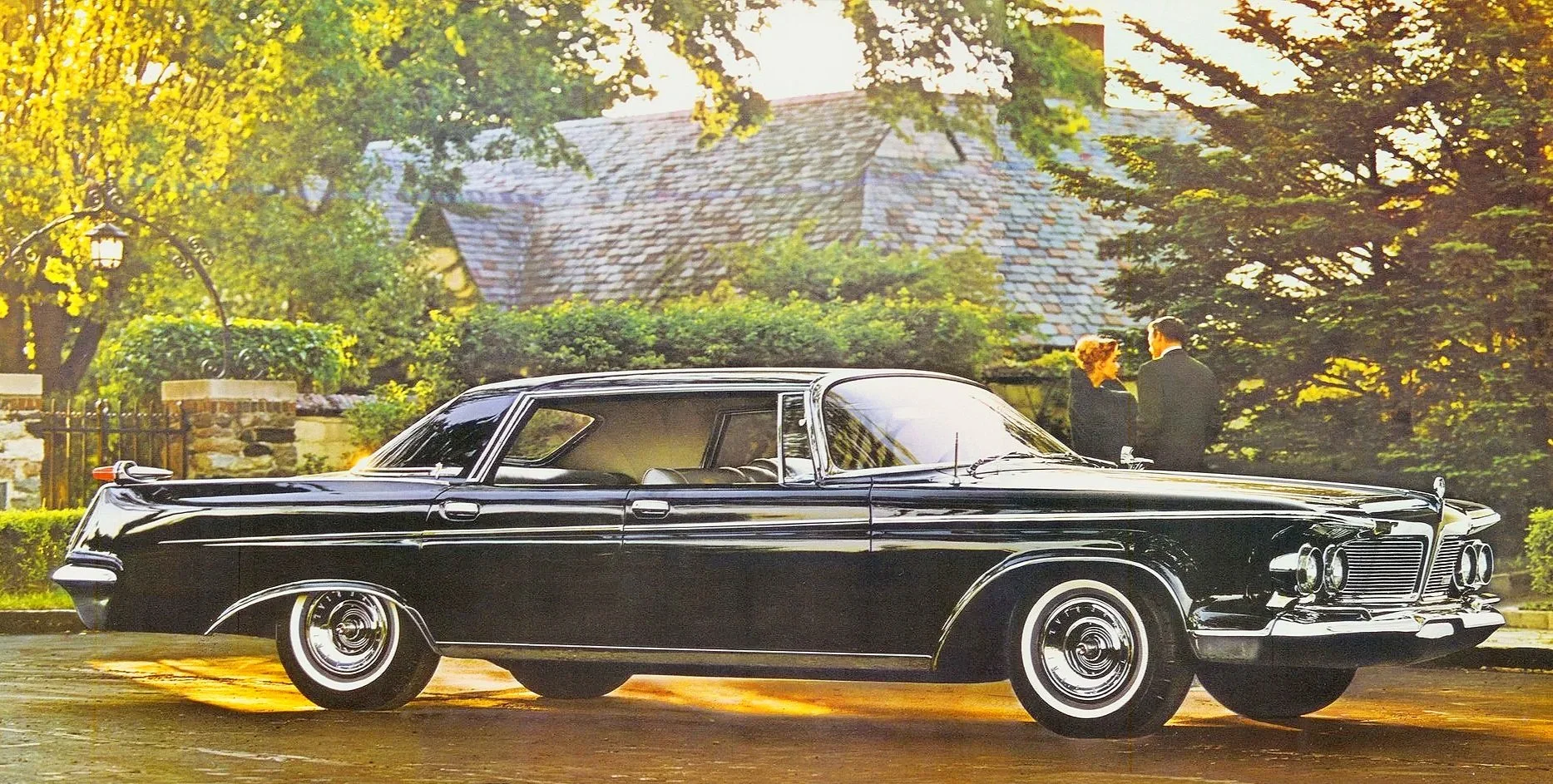 Link to the Imperial advertising archive featuring high-resolution scans of the 1950s-1970s Crown Imperial and LeBaron luxury models.