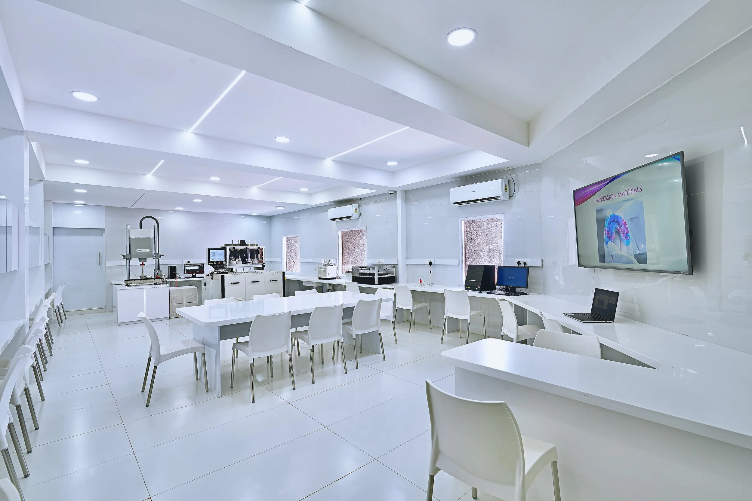 dentistry saveetha, Chennai No1 Pvt Dental College in India.