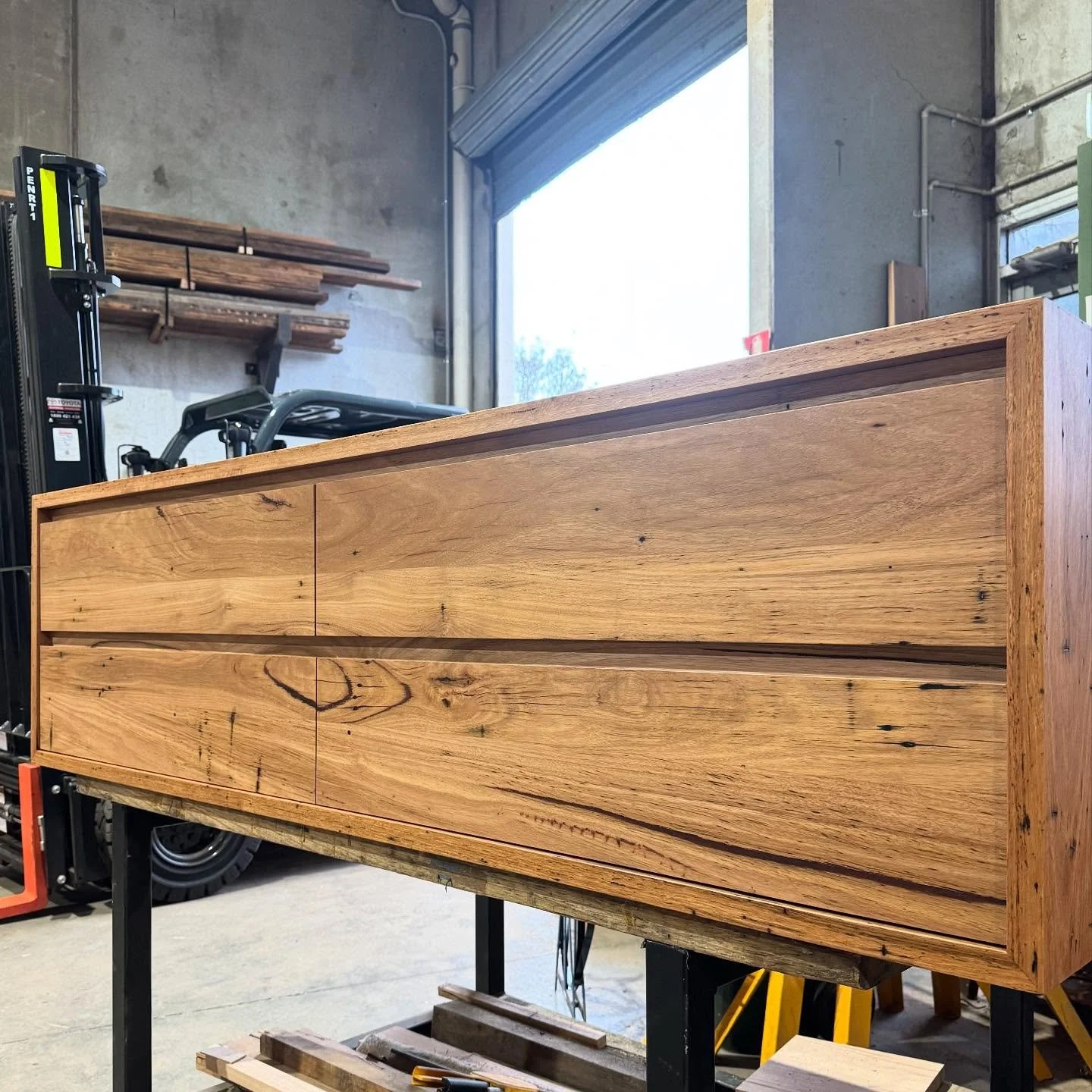 Recycled messmate 4 draw floating vanity. Fresh off the press. 🌳⚒️♻️
