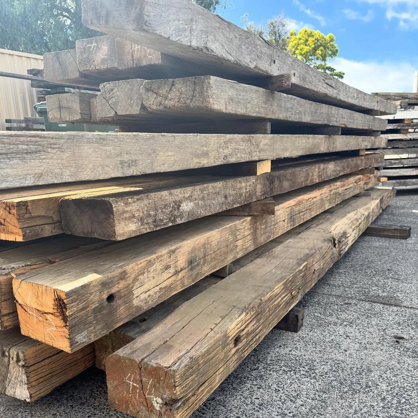 Gippsland bridge timber. Fresh off the truck. 200x150. 200x100. 200x125. 225x75. Perfect barn beams and pergola kits. 🌳⚒️♻️