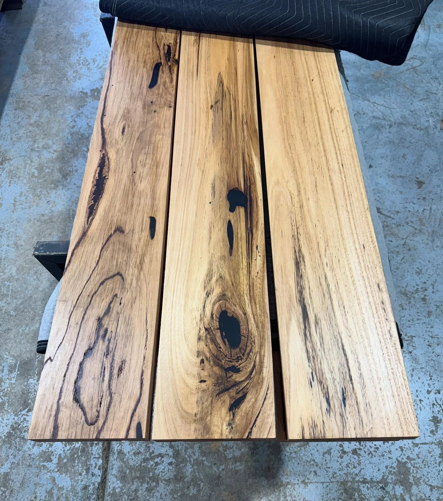 Custom high feature recycled messmate shelves. 🌳⚒️♻️