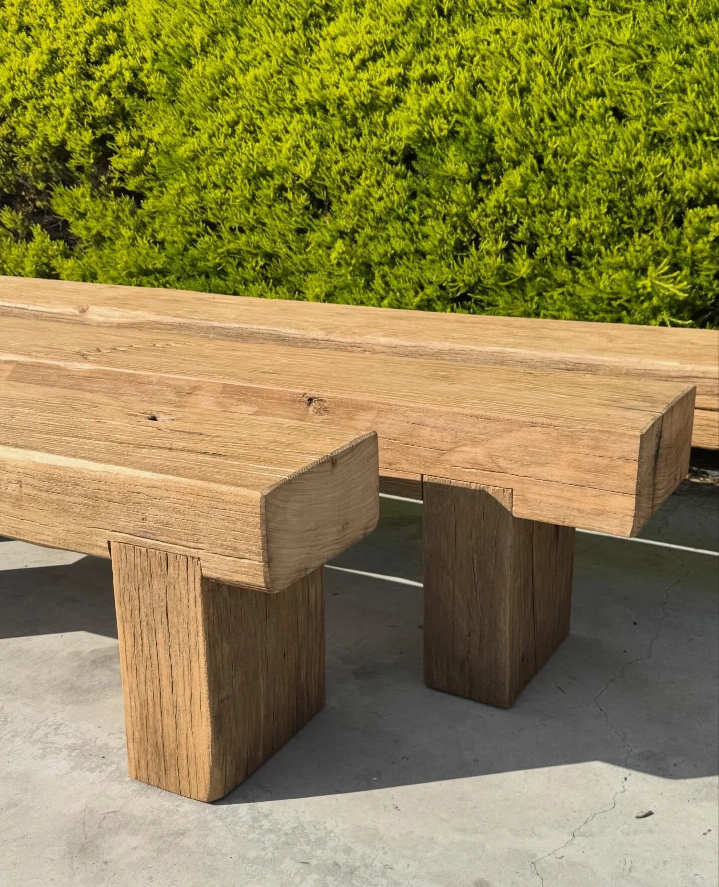 Bench seat production line. Timber salvaged from Fisherman&rsquo;s Jetty, Mornington Pier. 🌳⚒️♻️