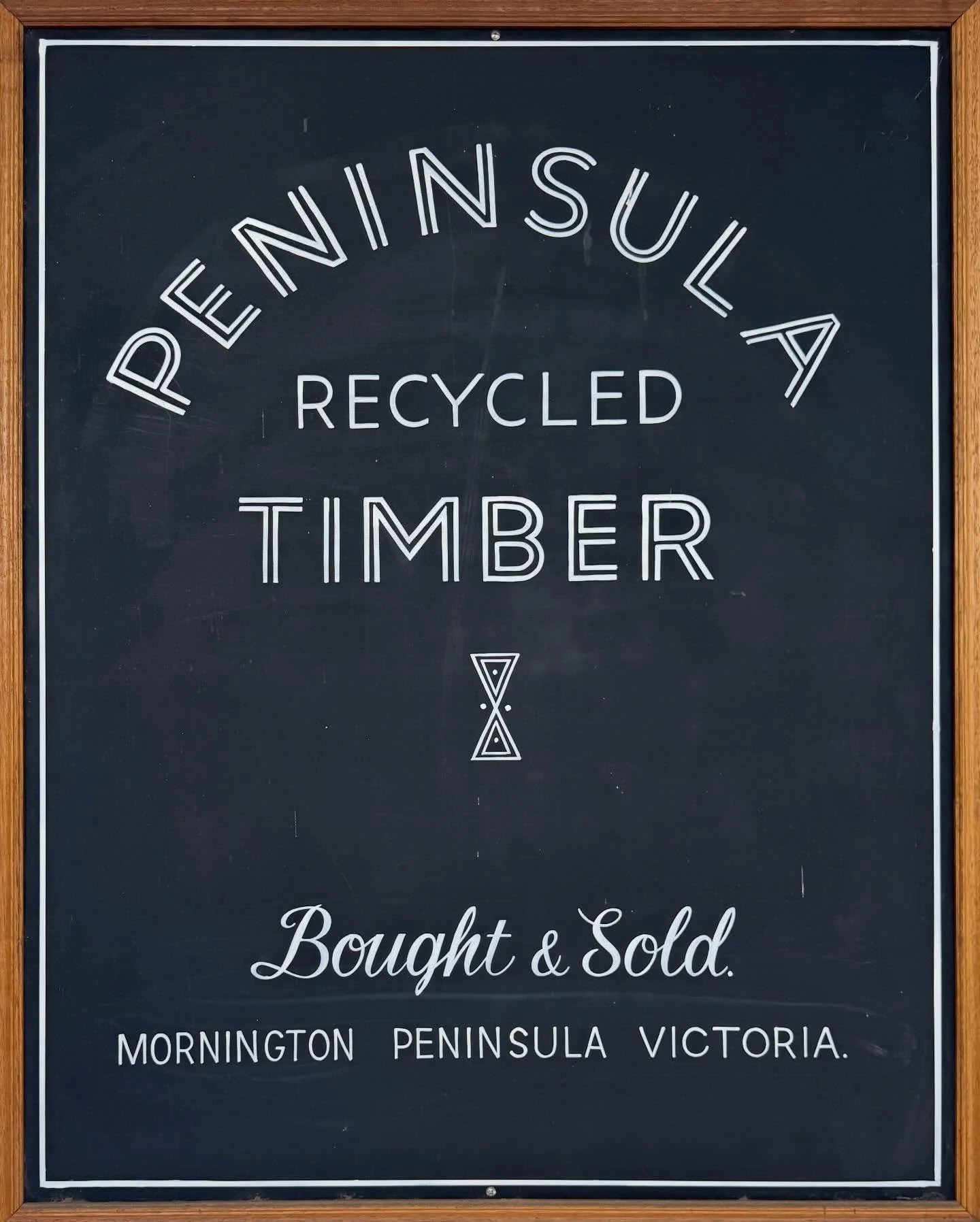 Peninsula Recycled Timber. Mon-Fr 8:00-4:00. 🌳⚒️♻️
