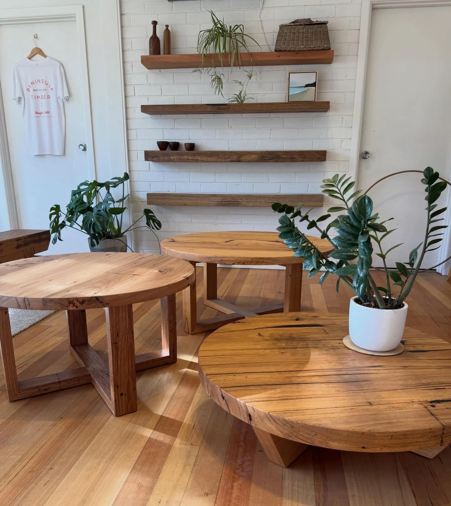 Peninsula Recycled Timber. Monday-Friday 8:00-4:00. 🌳⚒️♻️