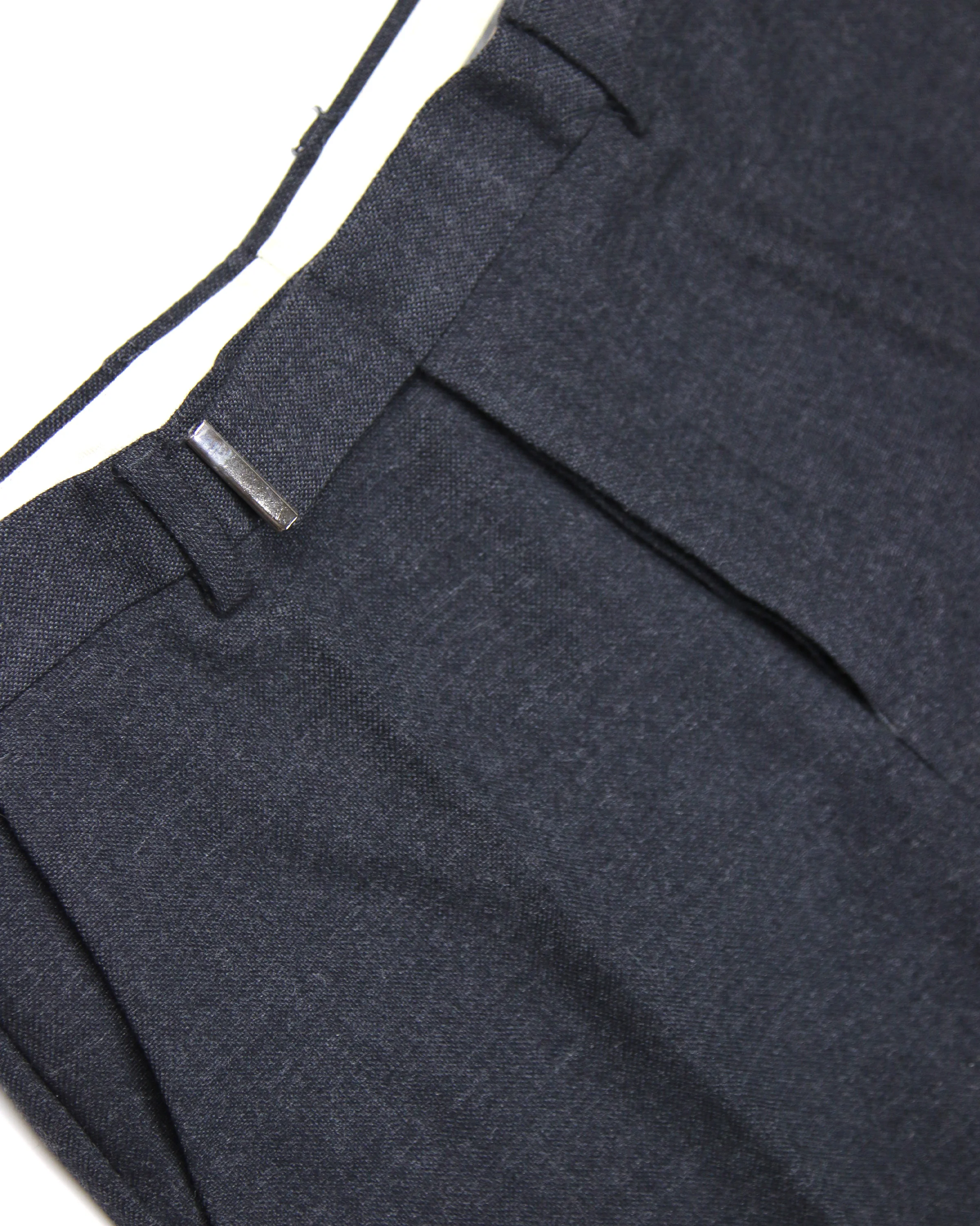 metal detail trousrs detail.jpg