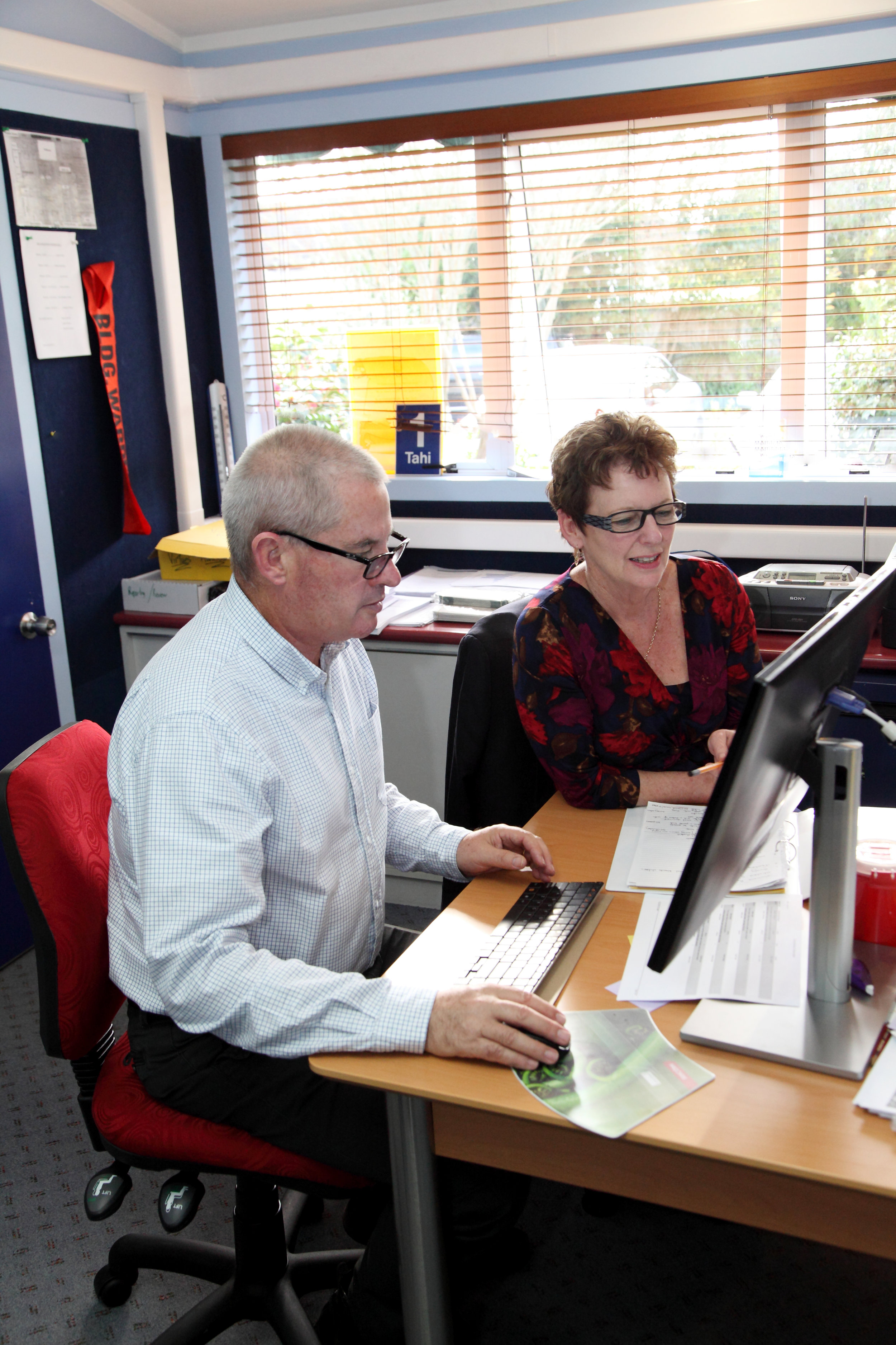 Principal Gavin Oliver & Duputy Principal Trish Haworth