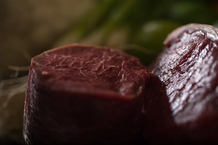 We source quality fresh, natural and organic produce.