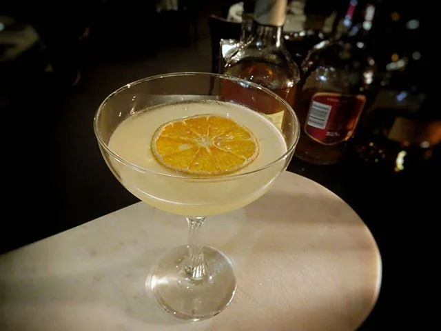 Did you know that 'Sirius' is the brightest star in the night's sky? 🌟
So it's only fitting really that this light and sparkly cocktail shares the same name | elderflower liqueur, cointreau, lemon and edible stars 🍊