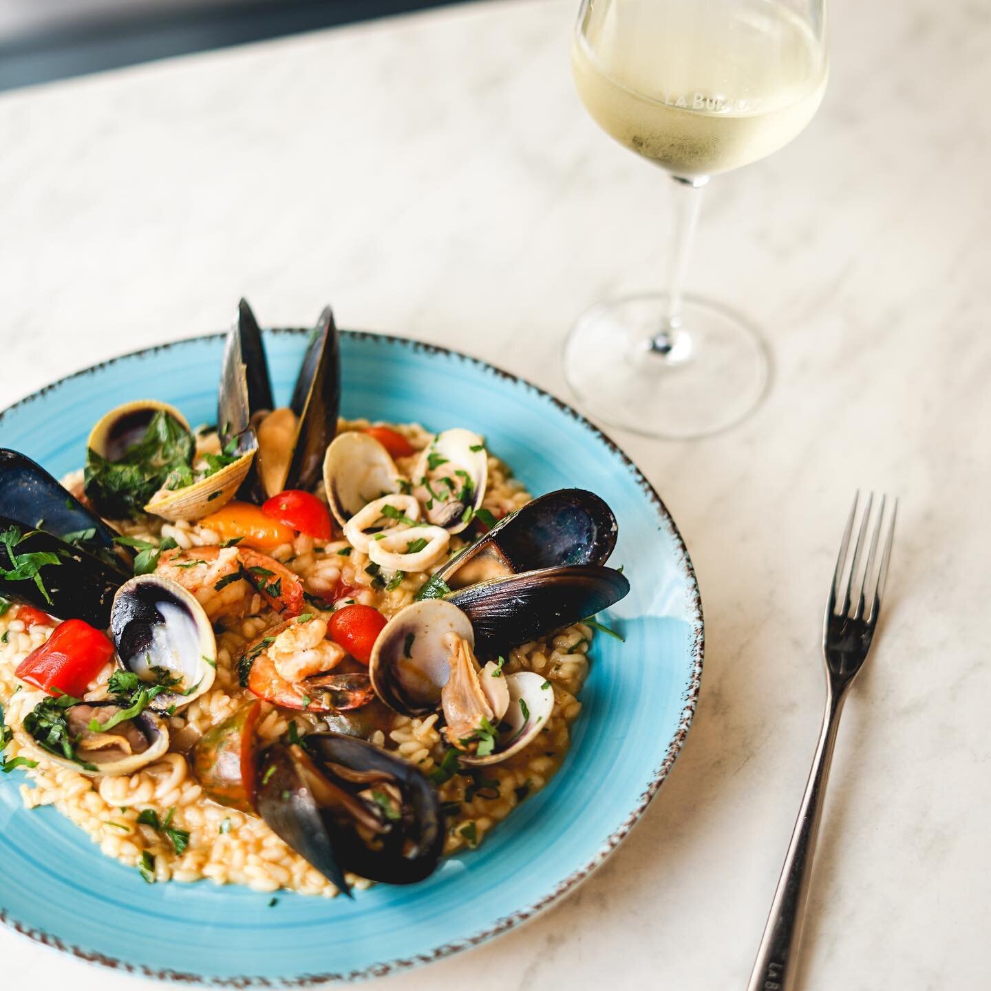 We got something for all the Risotto lovers out there! Presenting our RISOTTO PESCATORA with clams, mussels, prawns and calamari 😍

Available for Feb ONLY, you&rsquo;d hate to miss this one. Get in before it&rsquo;s gone!