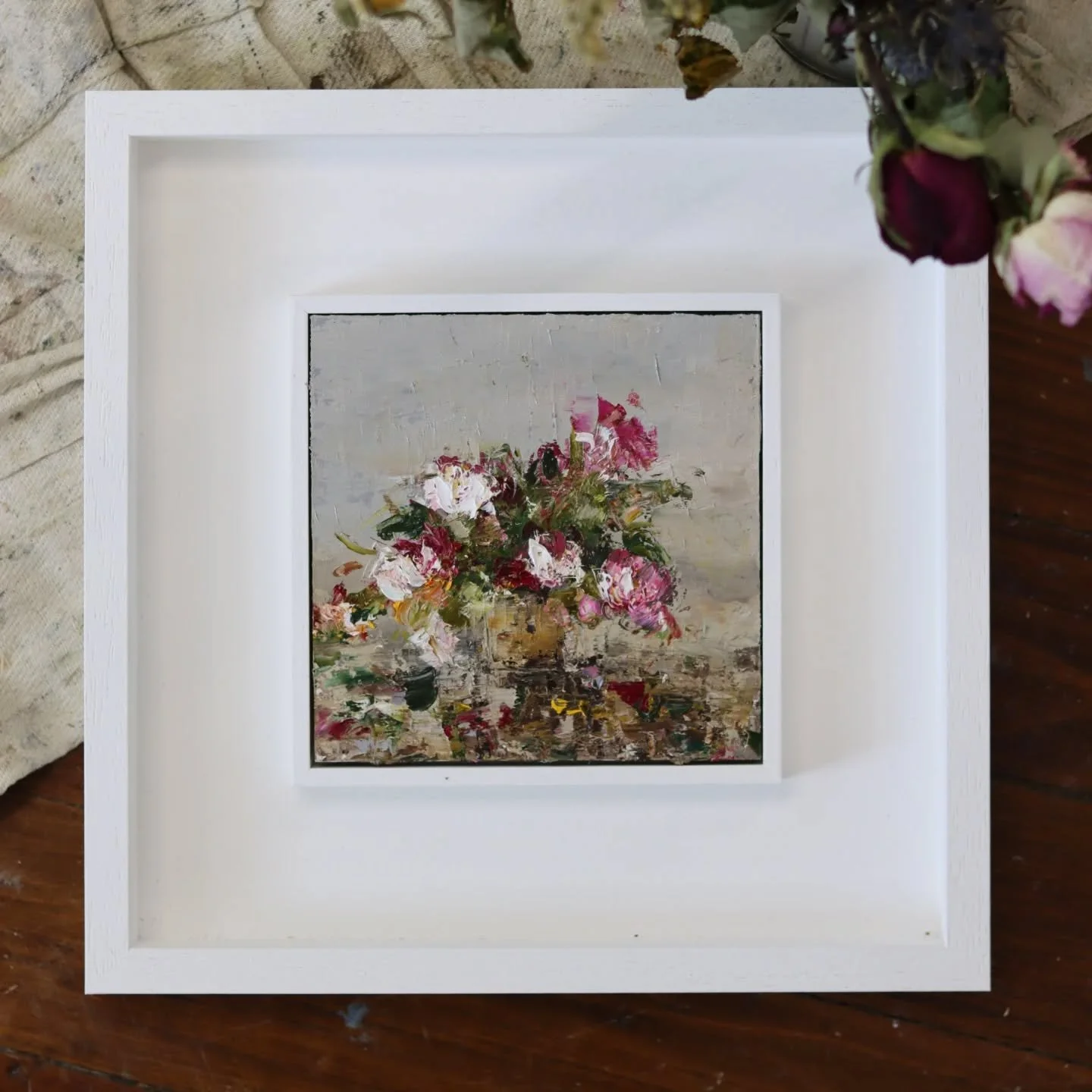 In the Company of Flowers

A new collection of still life and hedgerow paintings. Quiet, tangled, and full of movement.

Some works are large, some small. Many haven&rsquo;t been shown before, unseen, until now.

The collection opens exclusively to m