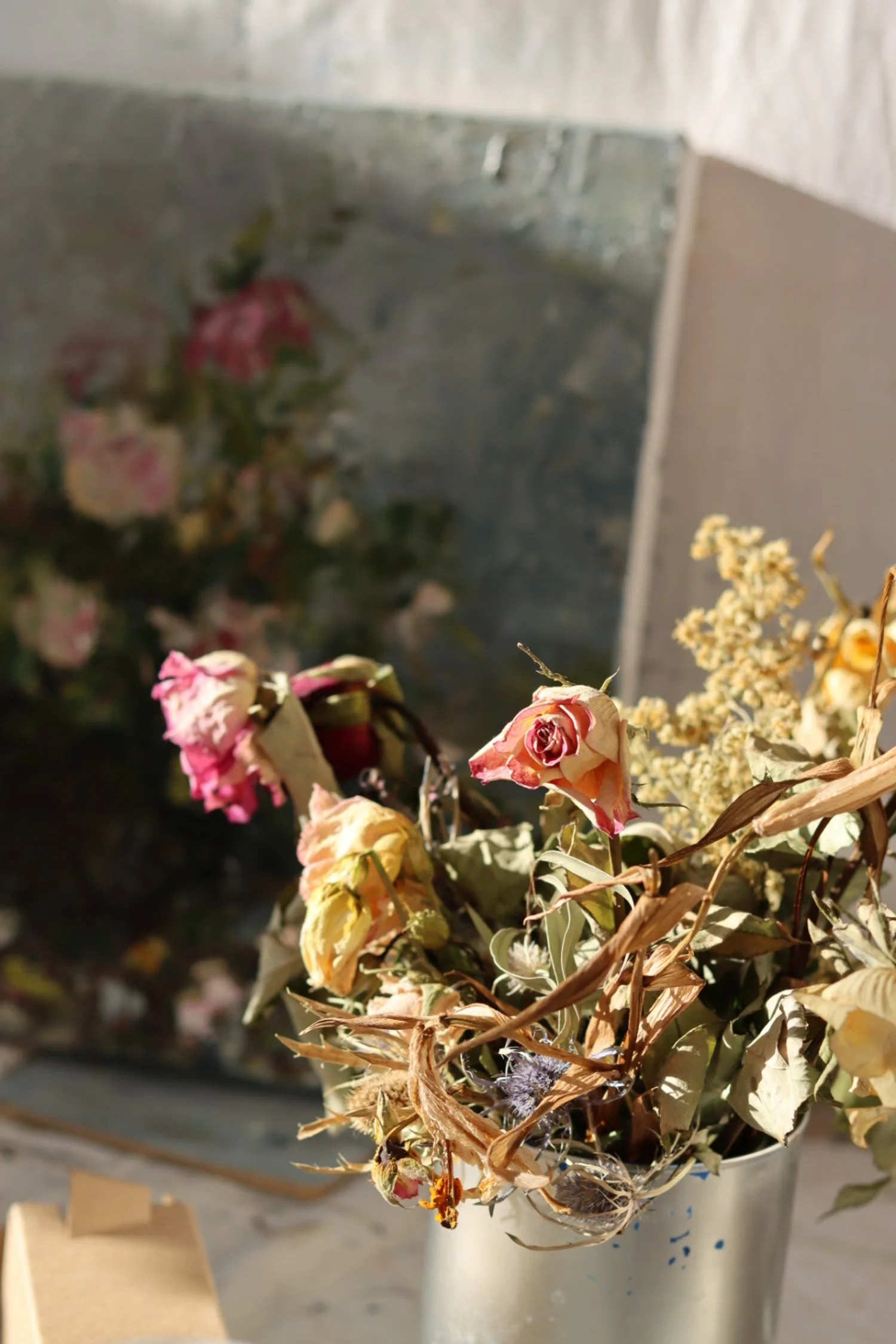 Still Life, Movement and the Quiet Refusal to Be Decorative