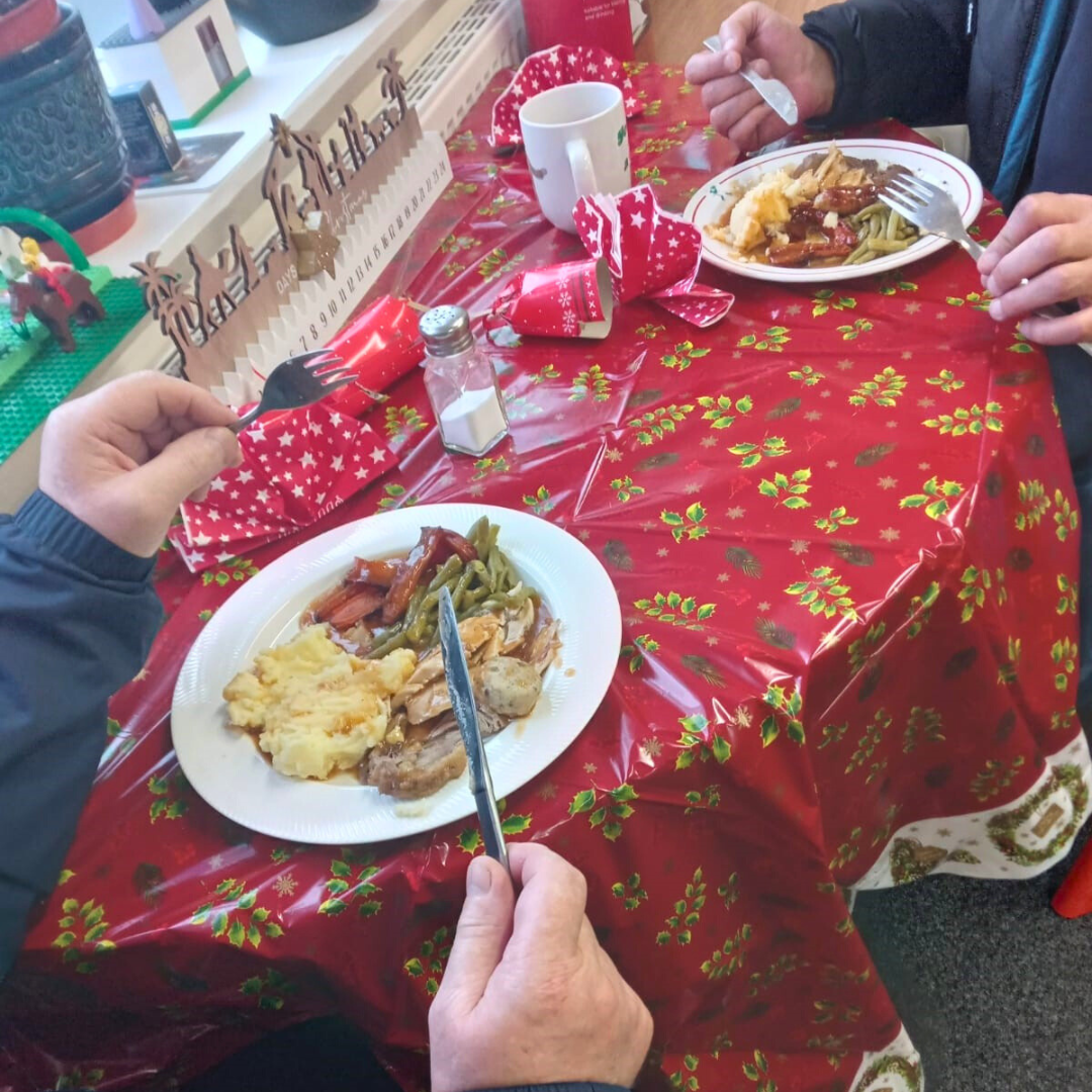 Our clients enjoyed a delicious Christmas dinner prepared by our volunteer Norma. Thank you Norma for all your support and generosity! 