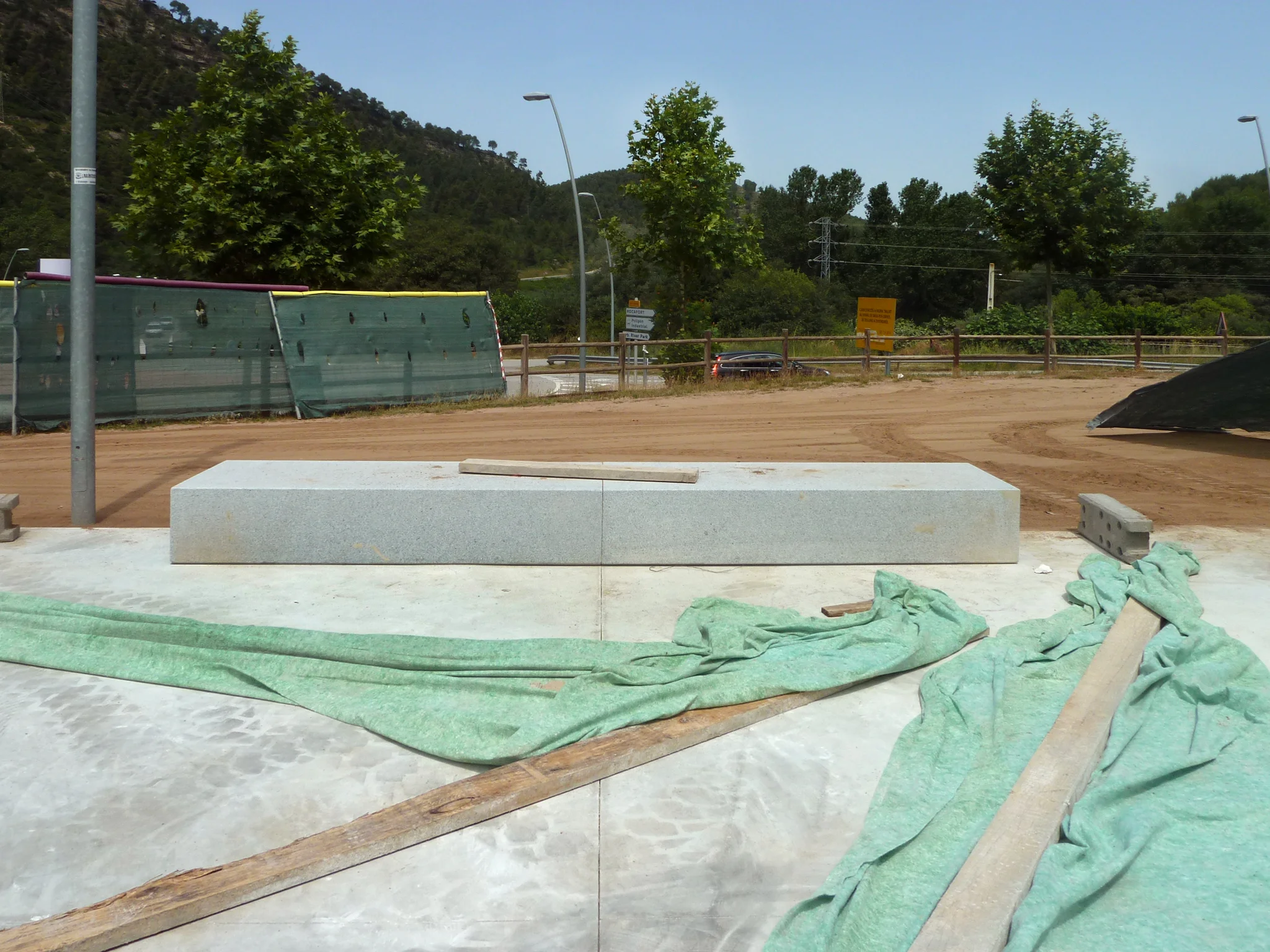SKATE-ARCHITECTS-EL-PONT-DE-VILOMARA-P1150138.jpg