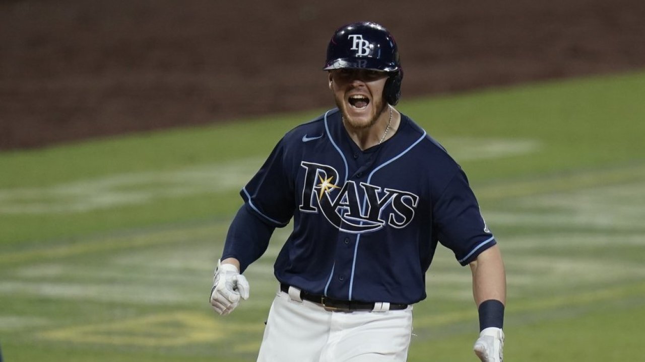 Deep Sleepers: Mike Brosseau Plays Three Positions and Gets Zero Respect