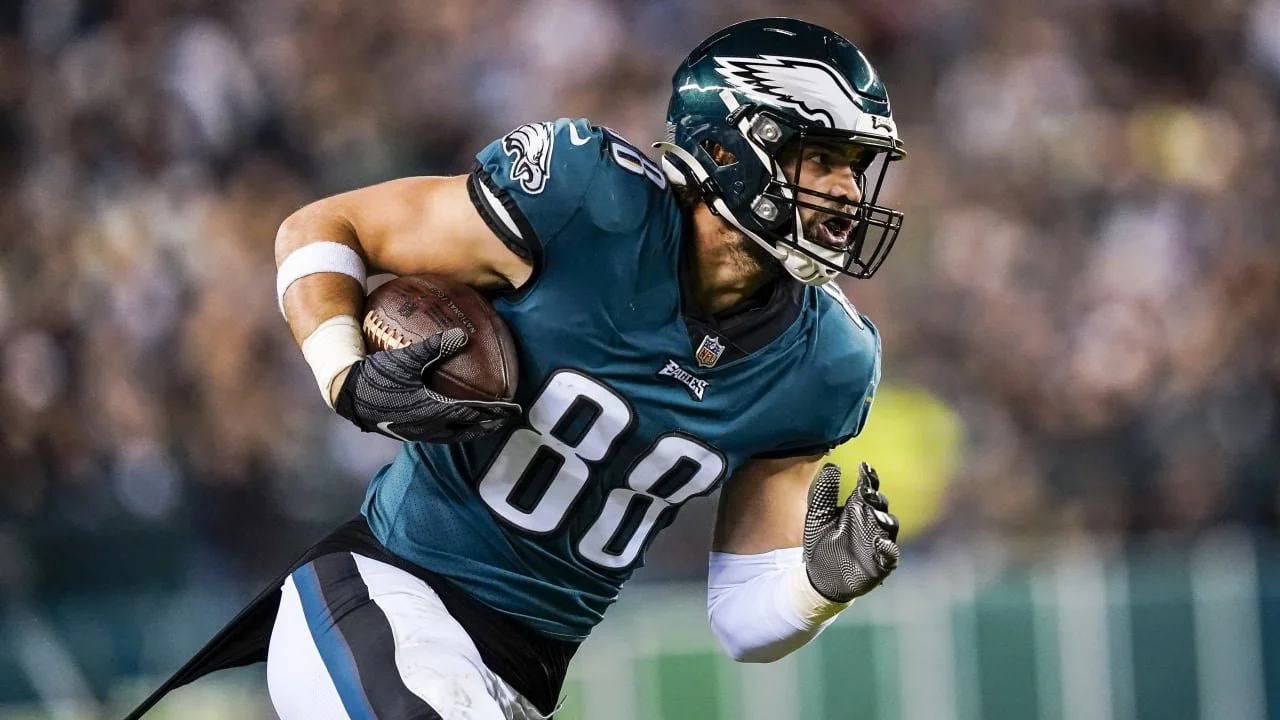 Daily Fantasy Football Best Bargains 2022: Week 5 Top DFS Values on DraftKings and FanDuel