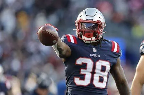 Daily Fantasy Football 2023 Week 2: Best Plays And Bargains On FanDuel and DraftKings