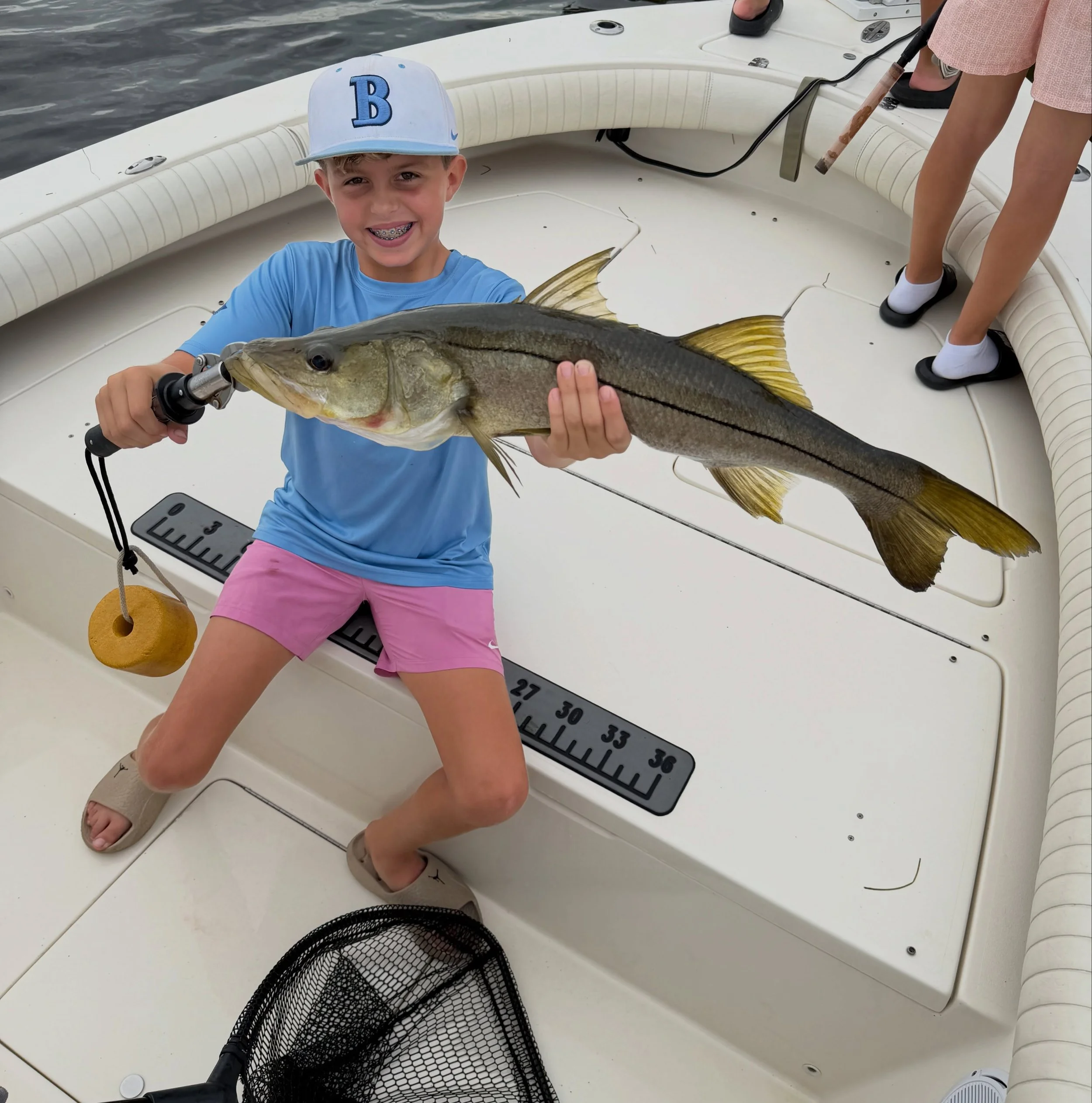 Fall fishing has been pretty good lately! Book your fishing adventure to catch fish like these! Direct Message, Email or Call to get on the calendar. Only a few days left for October. My favorite time of the year to fish! @power.pole @sheafferboats @