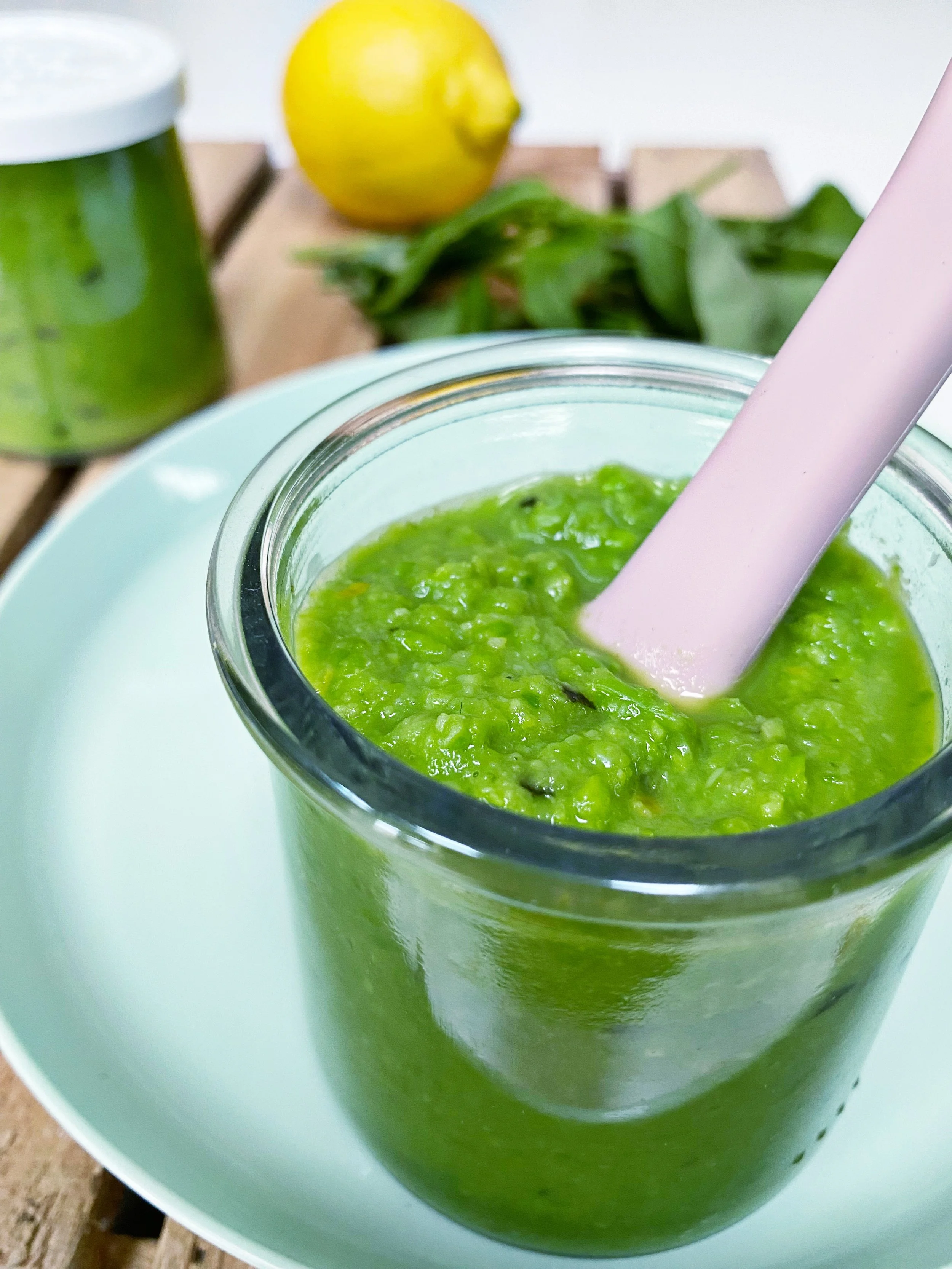 Online weaning course: Charlotte Stirling-Reed
