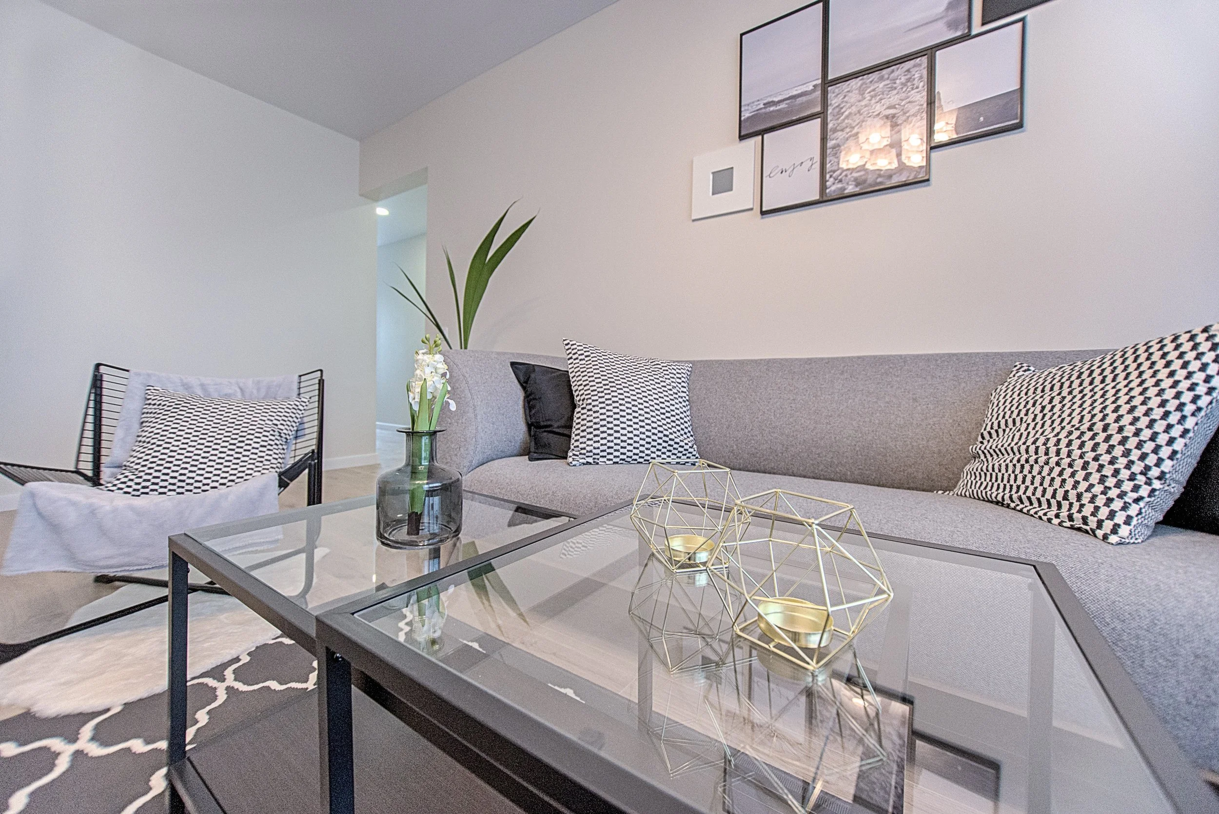 apartment-architecture-chair-1571472.jpg