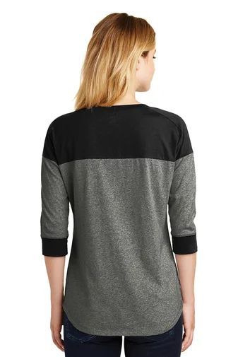 8535-BlackBlackTw-2-LNEA104BlackBlackTwistModelBack-337W.jpg