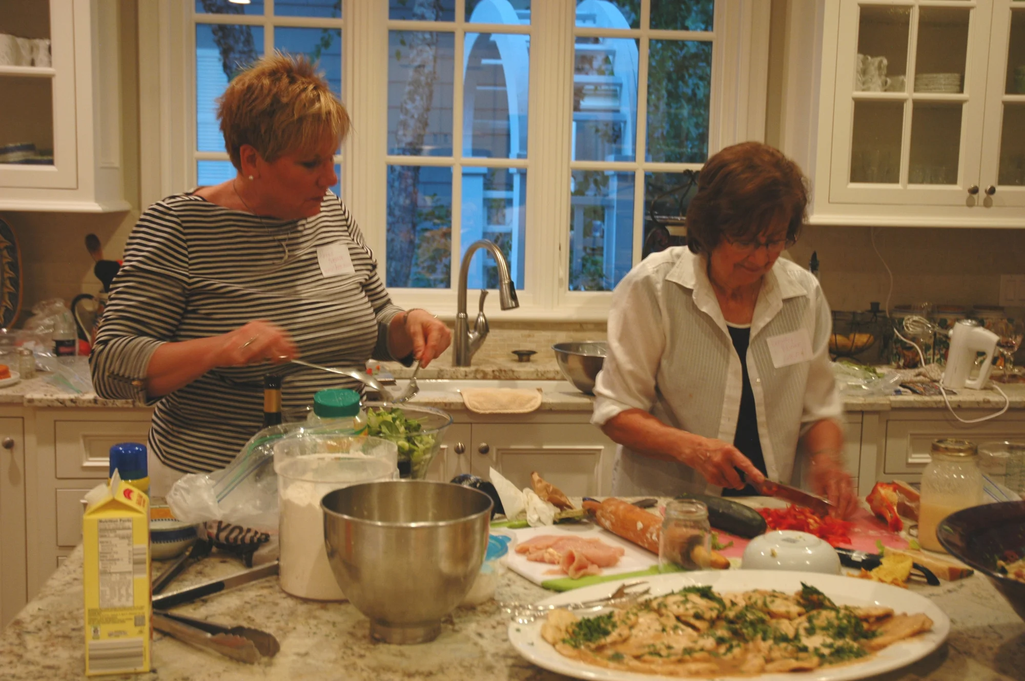 28-preparing-salad_0091.jpg
