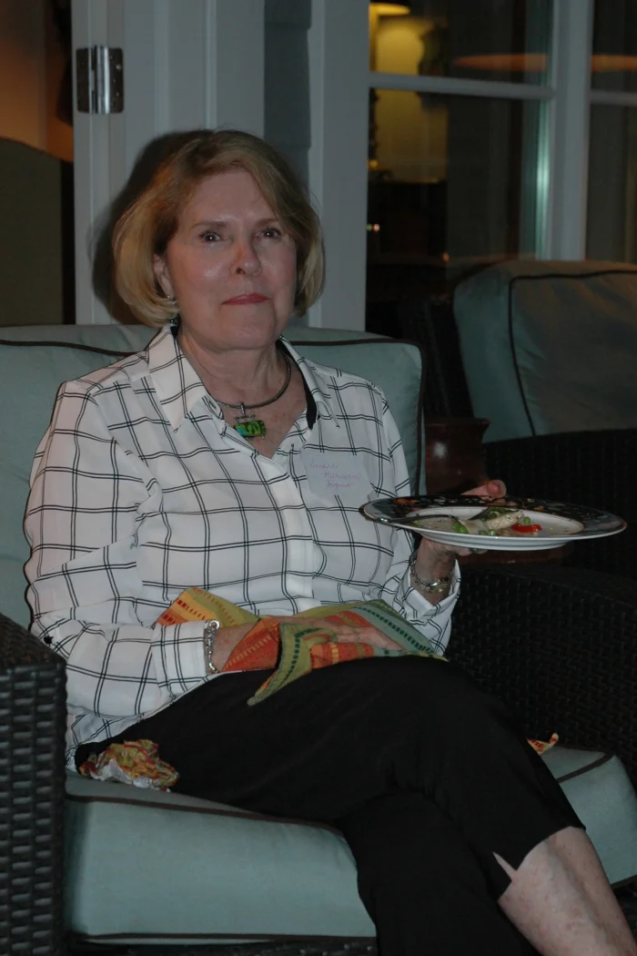 35-hostess-susie-kerwin_0100.jpg