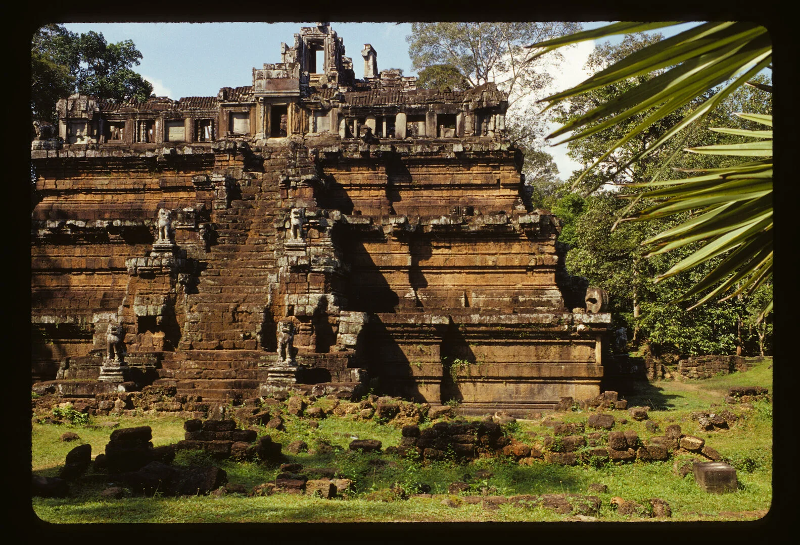 Angkor, Cambodia 2004