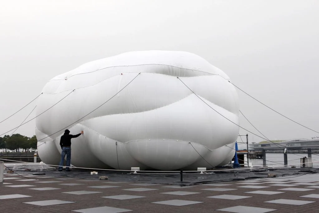 Net Blow Up. Courtesy of Numen, www.numen.eu