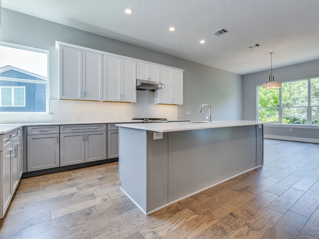 12kitchen.jpg