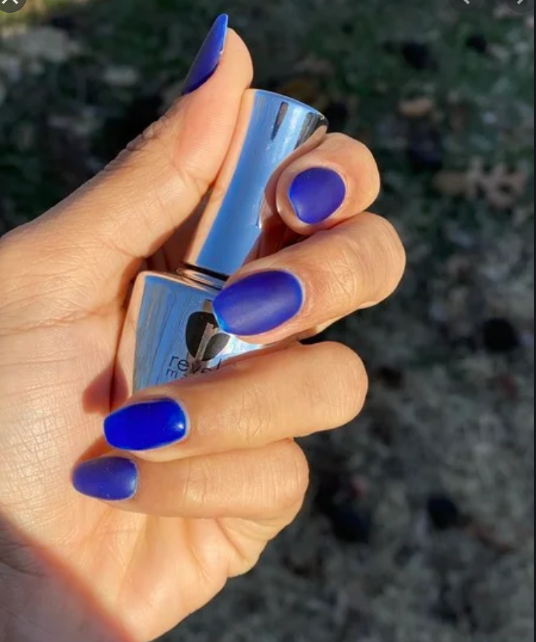 BLUE TOENAILS