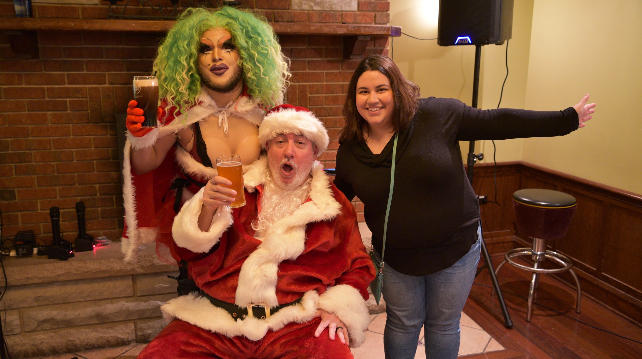  Audience members (and performers!) got to take photos with Drunk Santa during the intermission of Ghostlight Ensemble’s  fifth Holiday Cabernet , held on Dec. 17, 2023, at Mrs. Murphy &amp; Sons Irish Bistro.  (Photos by Maria Burnham)  