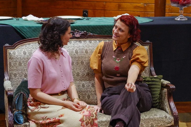  Hannah Perez as Anne and Maria Burnham as Latimer in Ghostlight Ensemble’s production of   The Dover Road     by A.A. Milne (Photo by Pete Guither) 