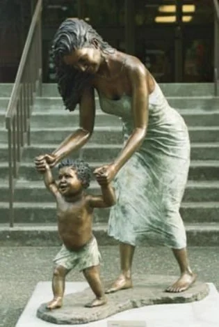 DeMetro_First Footsteps.jpg