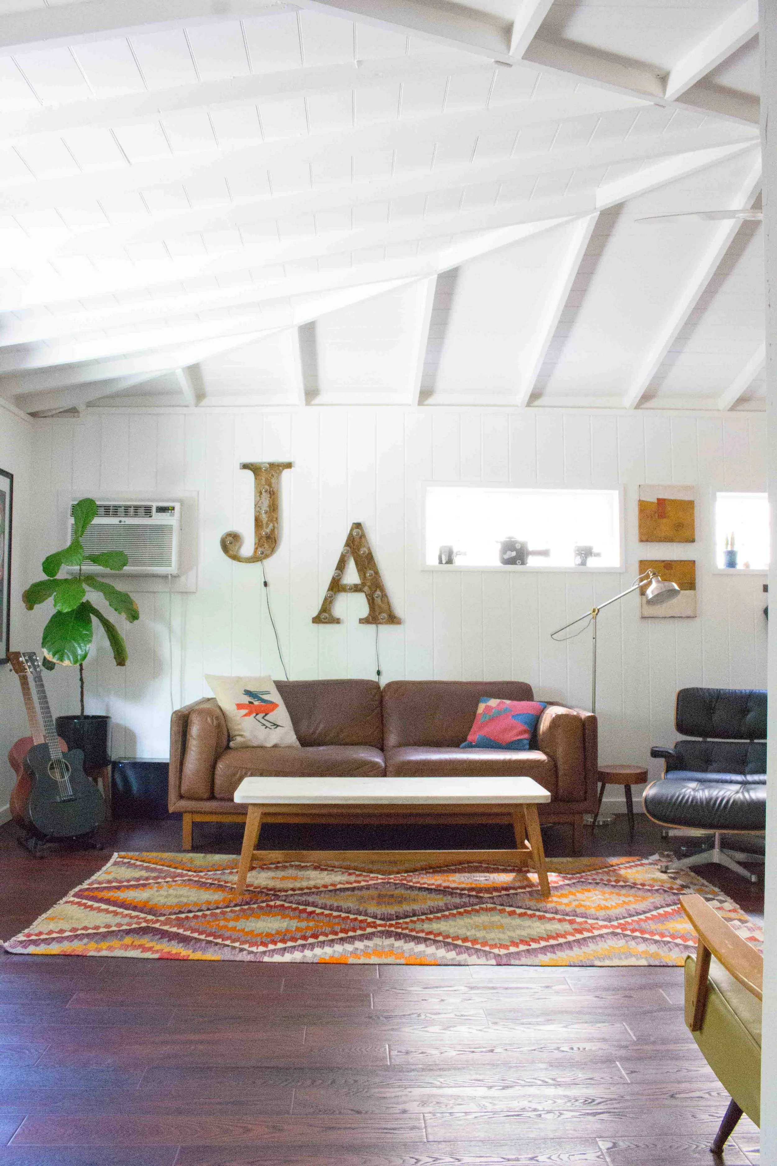 Joanna_Harrison_Home_01.jpg