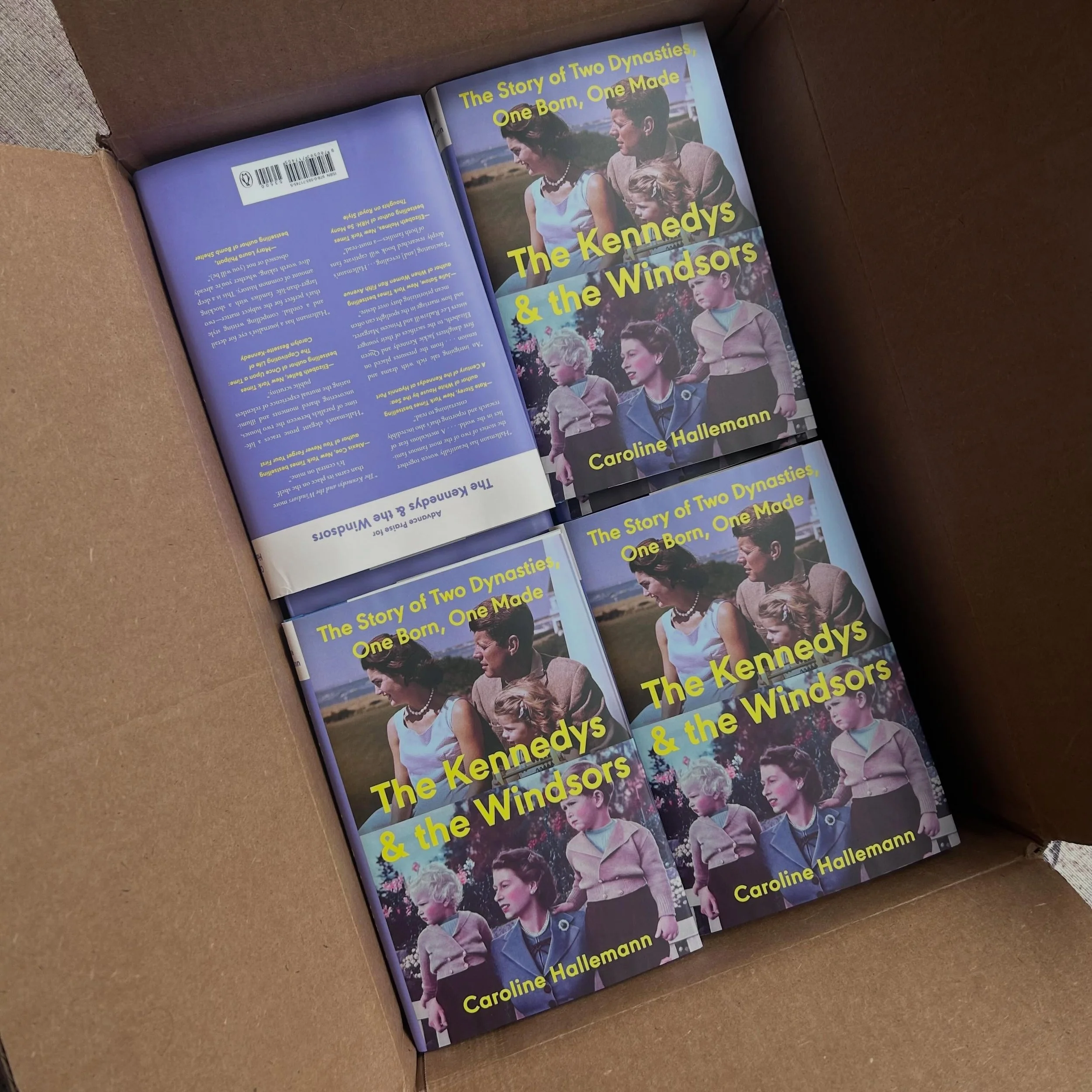 The best kind of unboxing: my author copies are here!! This is the first time I&rsquo;ve seen the finished version of The Kennedys and the Windsors and I&rsquo;m so thrilled with how they look! 

It&rsquo;s out June 2, but preorder now so you&rsquo;l
