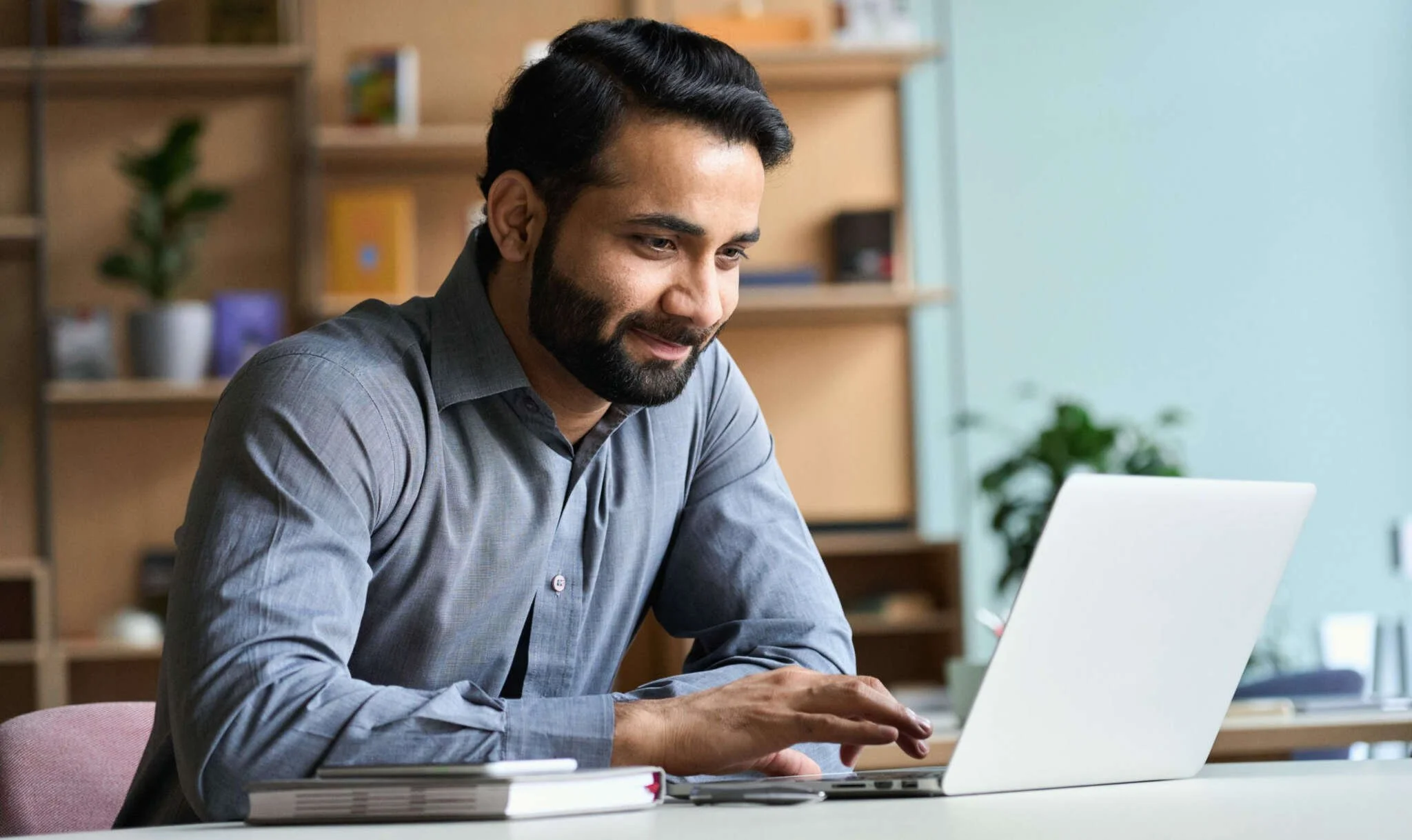 Why Employers Should Consider Offering a Student Loan Repayment Program