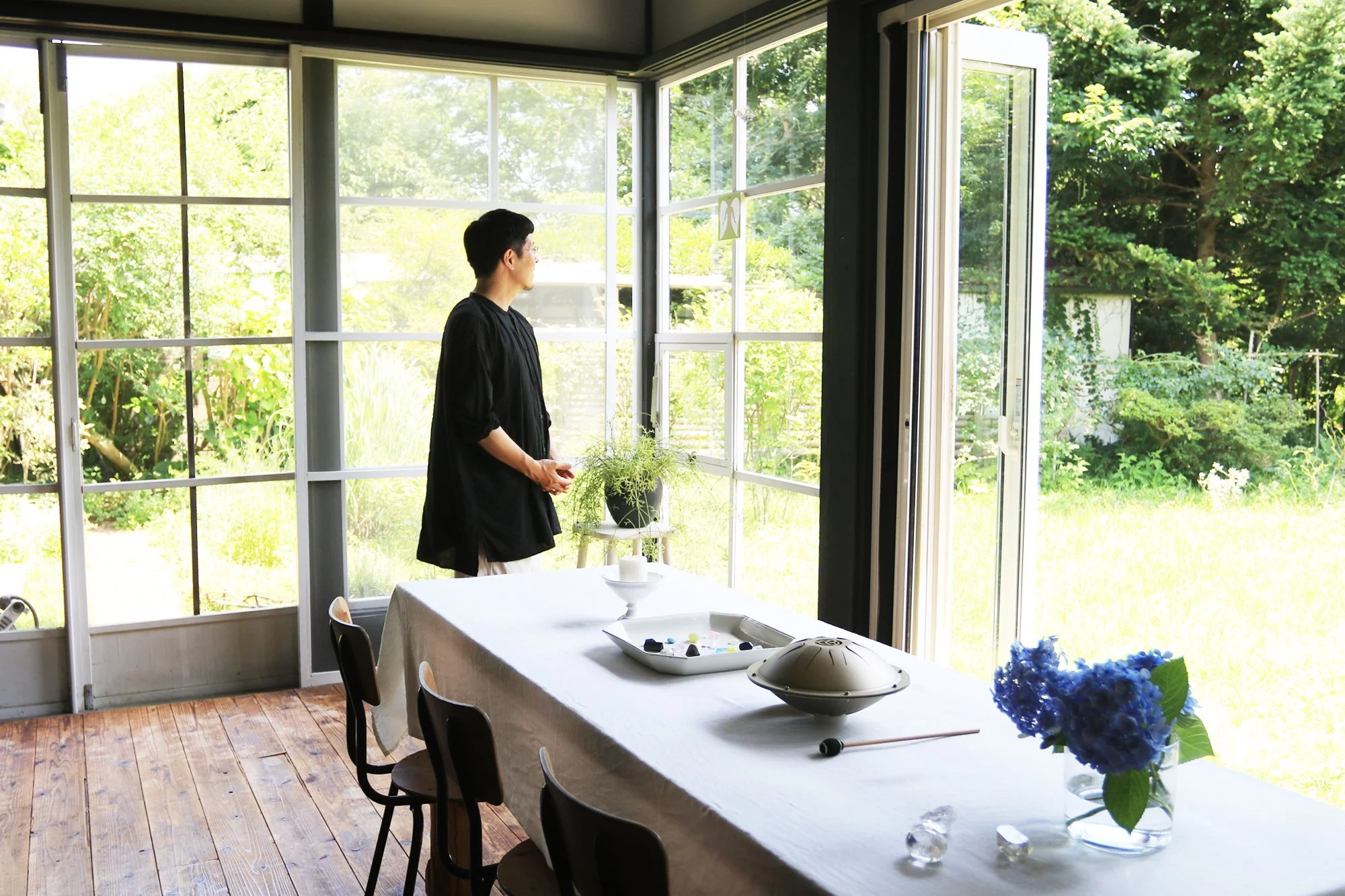 Summer Healing Sessionのお知らせです

最近は、セッションの日が続きます
暑いなか、お越しくださって
本当にありがとうございます😭😭

８月は期間限定　
Summer Healing Session　として

対面セッションの時間と、料金も
すこしコンパクトにして行っています

どうぞ、お気軽に受けてくださいね🌿

ヒーリングも
涼しいリビングで行っていますー

==

セッション時間　120分　（約２時間）
カウンセリングとクリスタルヒーリング

リピートの方　22